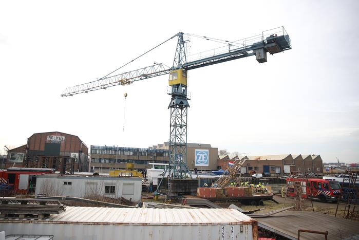 Brand in machinekamer van schip