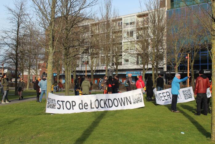 Demonstratie tegen coronamaatgelen