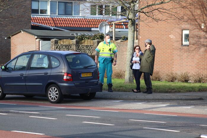 Fietser aangereden door auto
