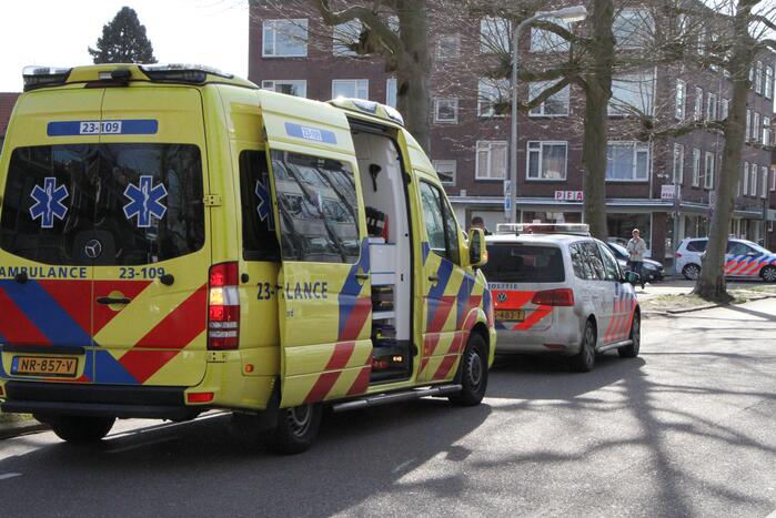 Fietser gaat onderuit