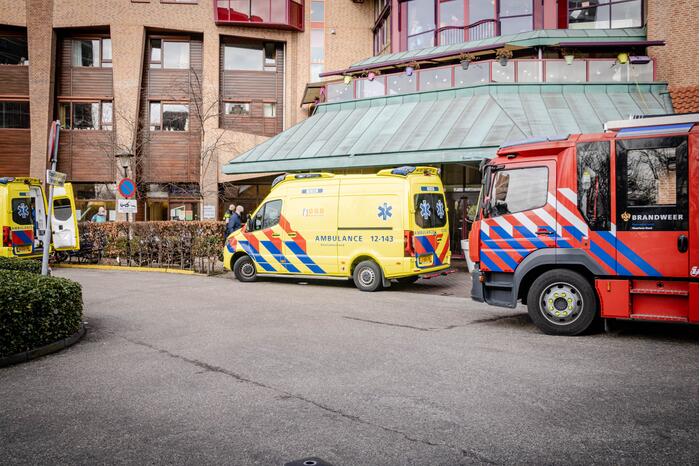 Gewonde na melding van koolmonoxide bij Reinaldahuis
