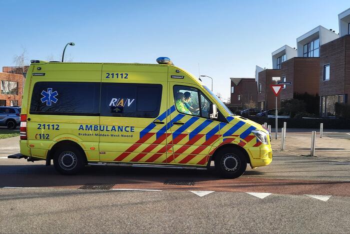 Voetgangers airbag Volvo klapt uit bij aanrijding