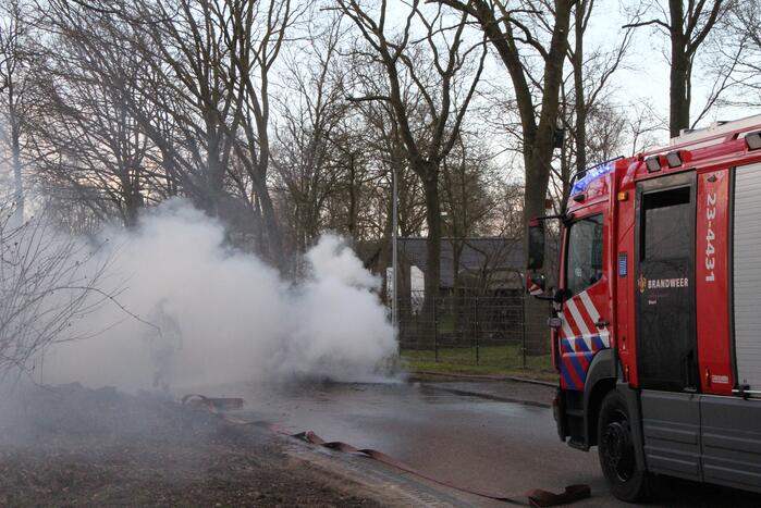 Veel schade na autobrand