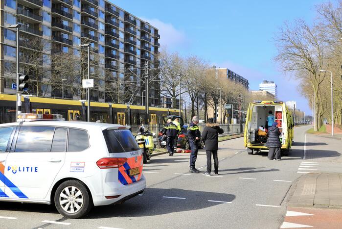 Gewonden bij verkeersongeval met scooter