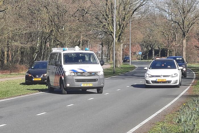 Fietser gewond bij botsing met auto