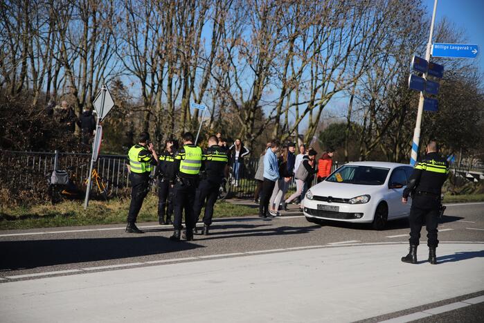 Fietser ernstig gewond bij botsing met auto