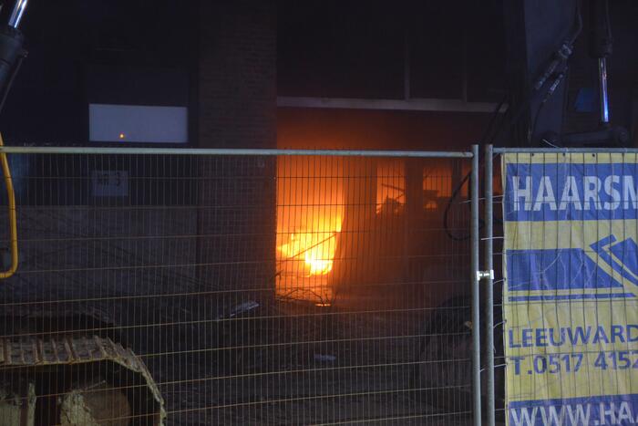 Flinke brand in leegstaand pand