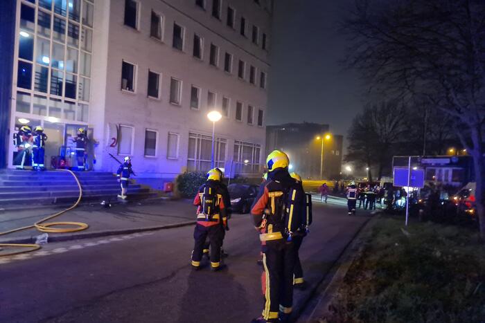21 appartementen ontruimd door brand in kelder