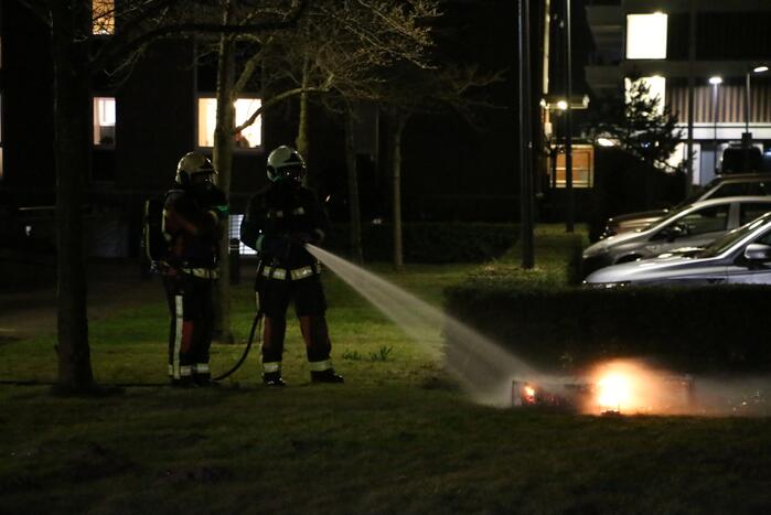 Vuurwerkresten geblust door brandweer