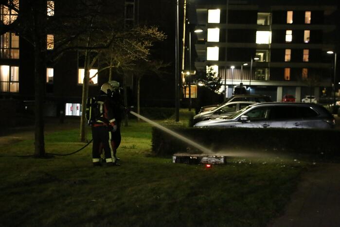 Vuurwerkresten geblust door brandweer