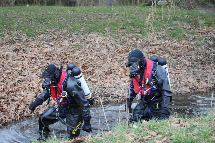 Zoektocht naar mogelijk een persoon te water