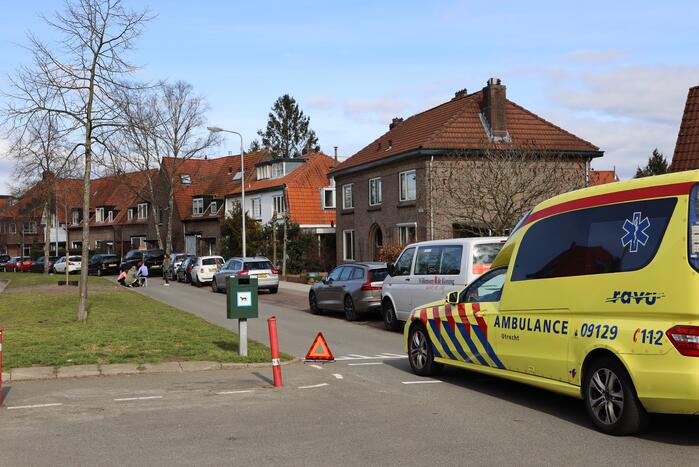 Fietser gewond bij botsing met auto