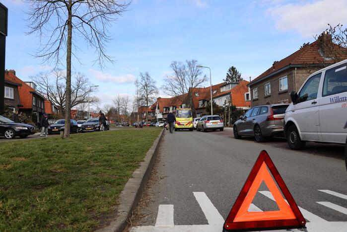 Fietser gewond bij botsing met auto