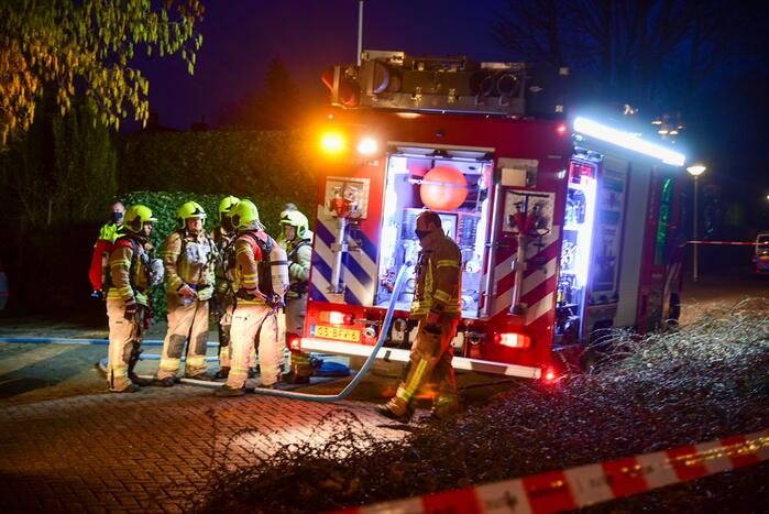 Persoon overleden bij brand in woning