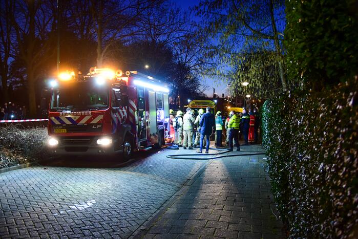 Persoon overleden bij brand in woning