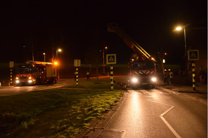 Brand in schoorsteen van woning