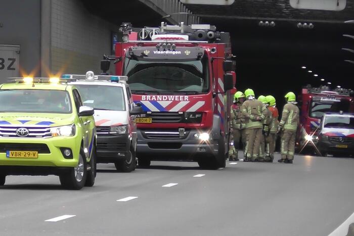 Ongeval met meerdere voertuigen in Beneluxtunnel
