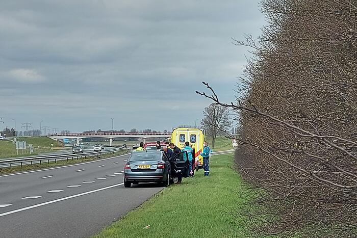#Numansdorp Ongeval tussen personenauto's op de rijksweg Rijksweg A29 Numansdorp.