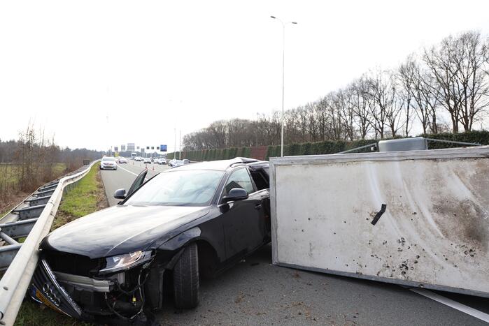Aanhanger geschaard bij ongeval