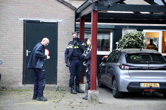 Overleden persoon aangetroffen in woning
