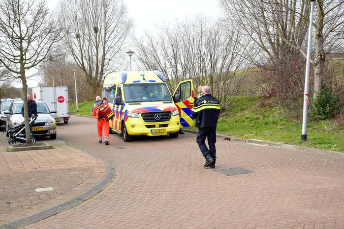 Man ernstig gewond na val van dak in Vrijheidsakker