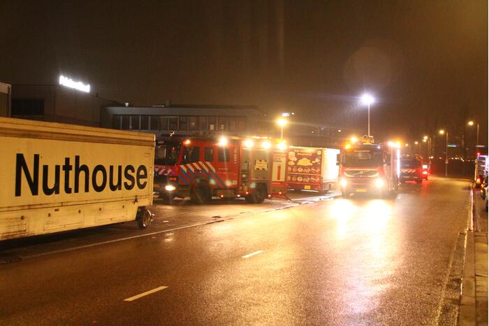 Uitslaande brand in Westelijk Havengebied