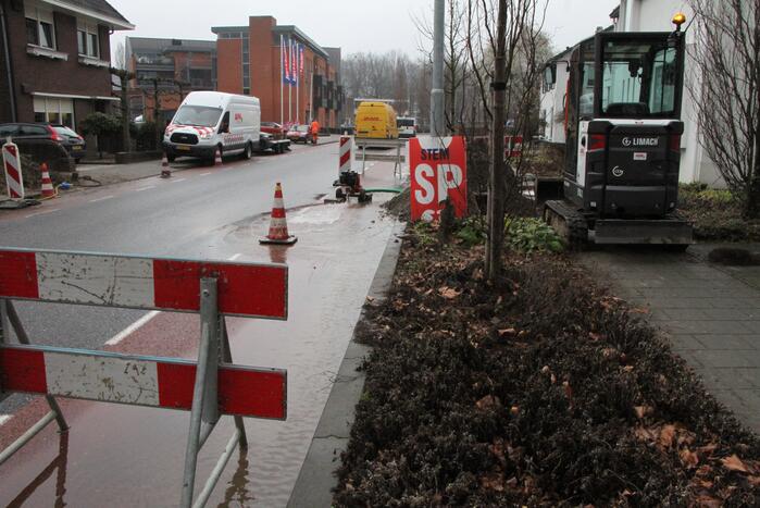 Huishoudens zonder water door gesprongen waterleiding