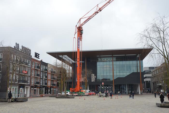 Karakteristieke belettering gaat verhuizen