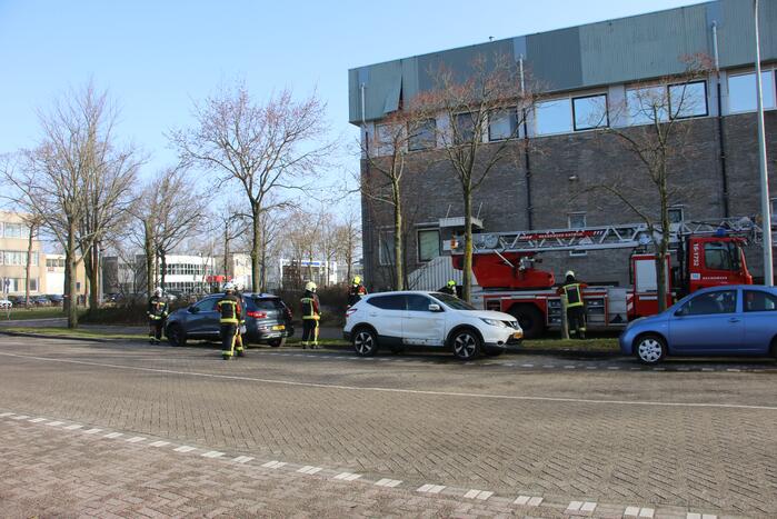 Gevelplaat losgewaaid door storm