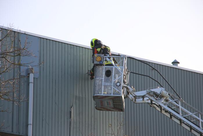 Gevelplaat losgewaaid door storm