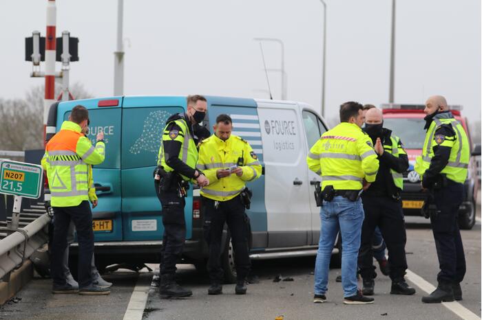 Ernstig ongeval op Coenecoopbrug