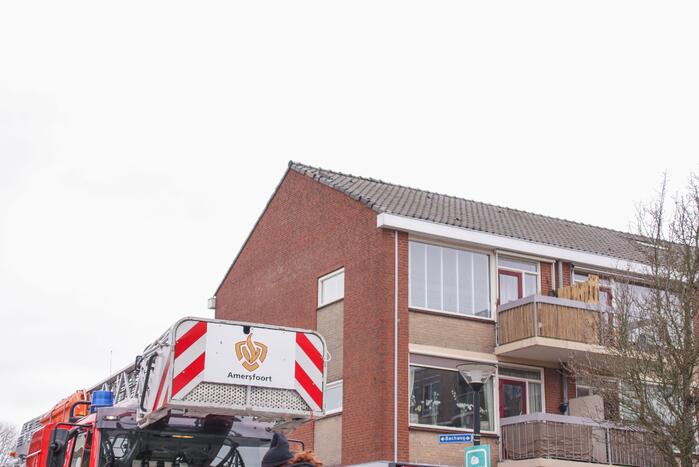 Dakpannen woning losgewaaid