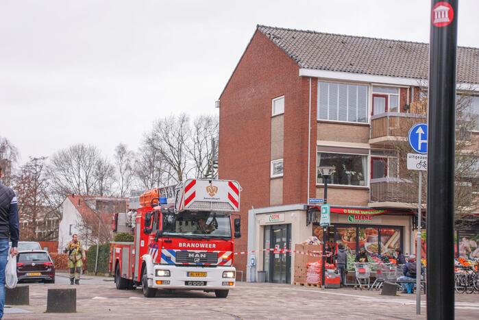Dakpannen woning losgewaaid