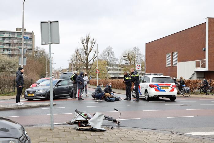 Brommerrijder gewond bij ongeval