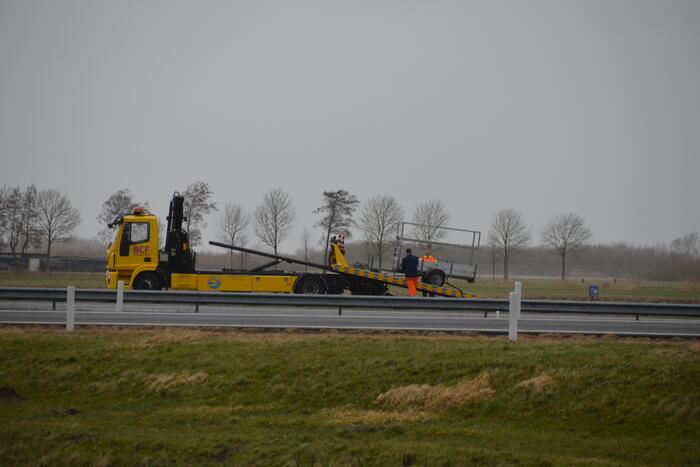 Aanhangwagen van oprit gehaald