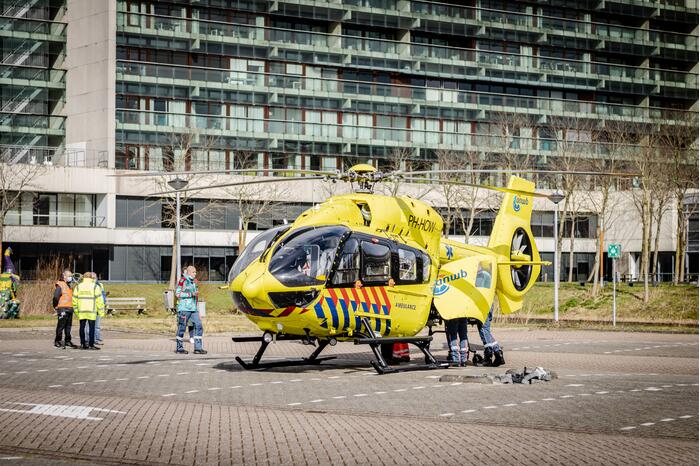 Traumahelikopter landt bij Spaarne Gasthuis voor coronapatiënt