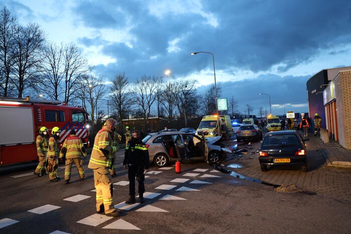 Gewonden bij frontale botsing