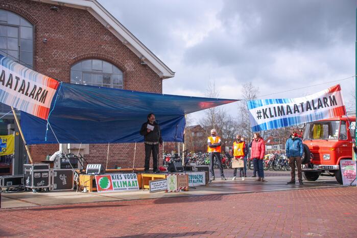 Klimaatdemonstratie bij Wagenwerkplaats