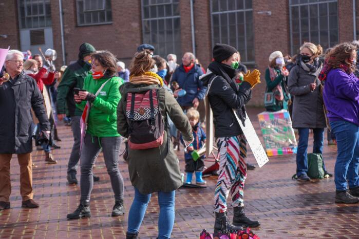 Klimaatdemonstratie bij Wagenwerkplaats