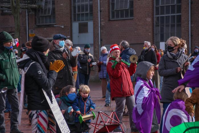 Klimaatdemonstratie bij Wagenwerkplaats