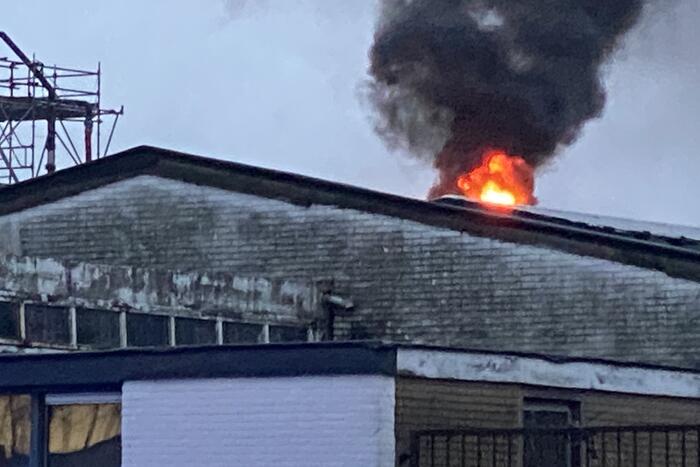 Uitslaande brand in leegstaand bedrijfspand
