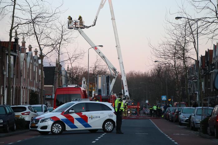Grote uitslaande brand bij restaurant