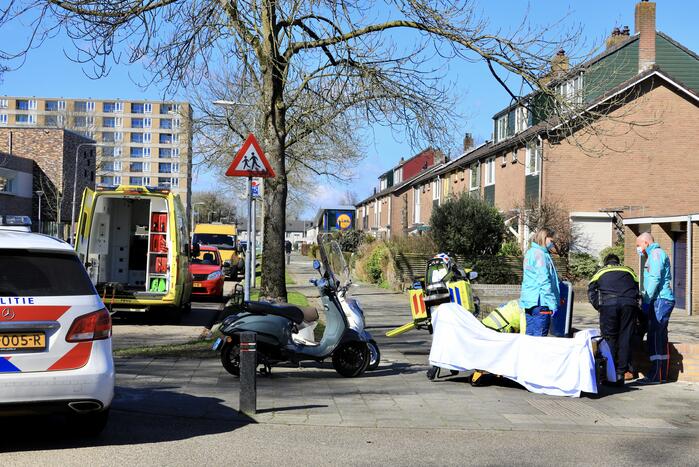 Man op leeftijd botst op voorganger