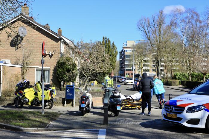 Man op leeftijd botst op voorganger