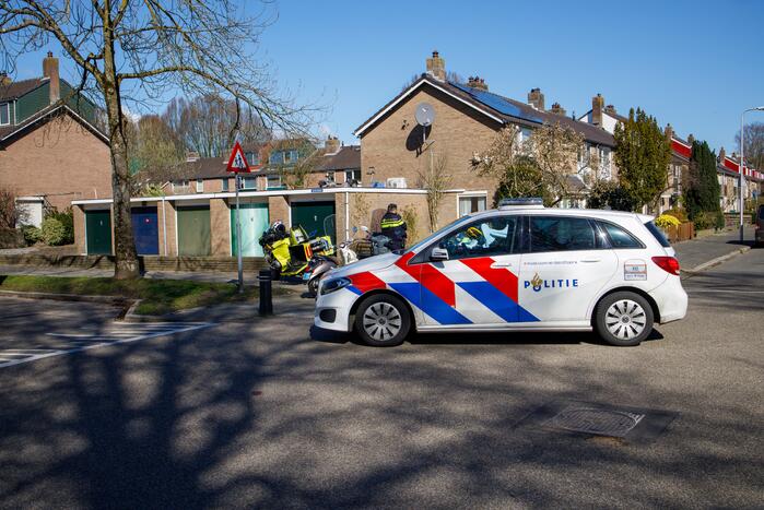 Man op leeftijd botst op voorganger