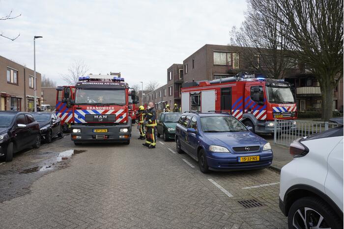 Enorme schade bij uitslaande woningbrand