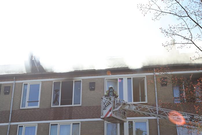 Brand in slaapkamer van flatwoning snel geblust