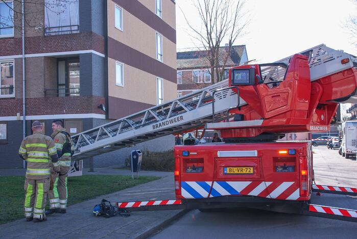 Brand in slaapkamer van flatwoning snel geblust