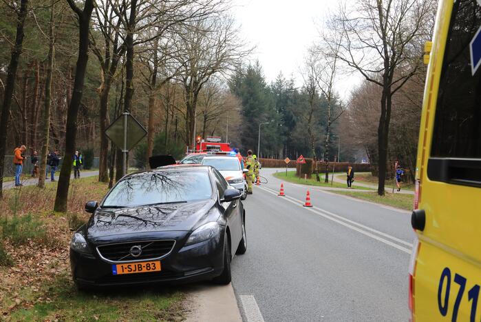 Auto botst op voorganger