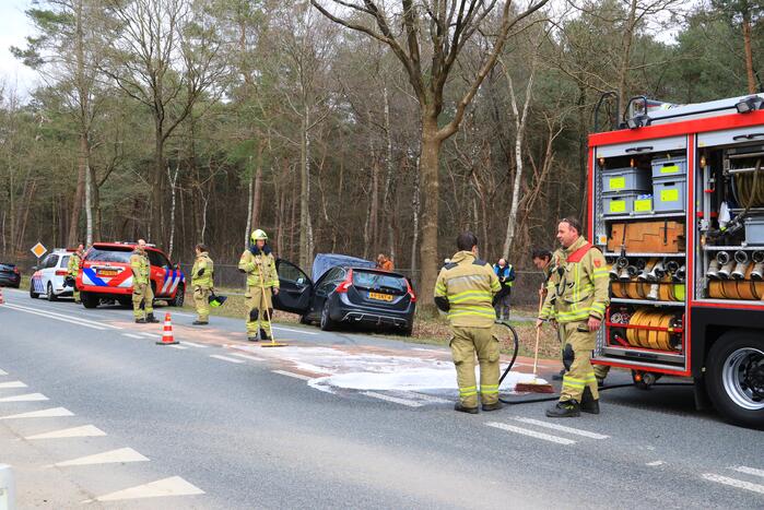 Auto botst op voorganger